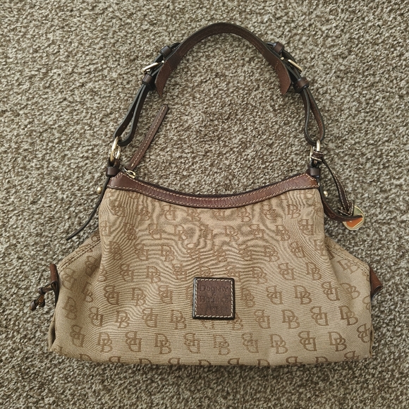 Vintage Dooney & Bourke 1975 East/West Collins Tan Canvas Slouch Hobo Purse - Picture 1 of 6
